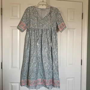 Perfect summer dress - floral, lightweight - NEVER WORN!